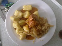 Veprovy vrabec, bramborove spalicky, zeli